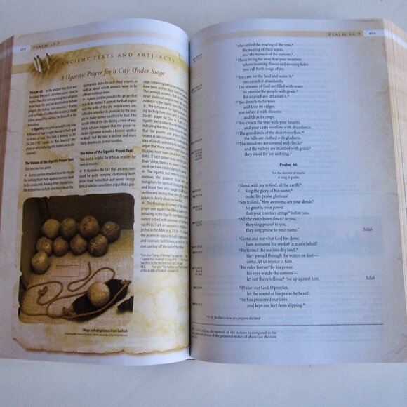 Archeological Study Bible Illustrated Walk Through History & Culture HC DJ 2005 - Picture 5 of 9